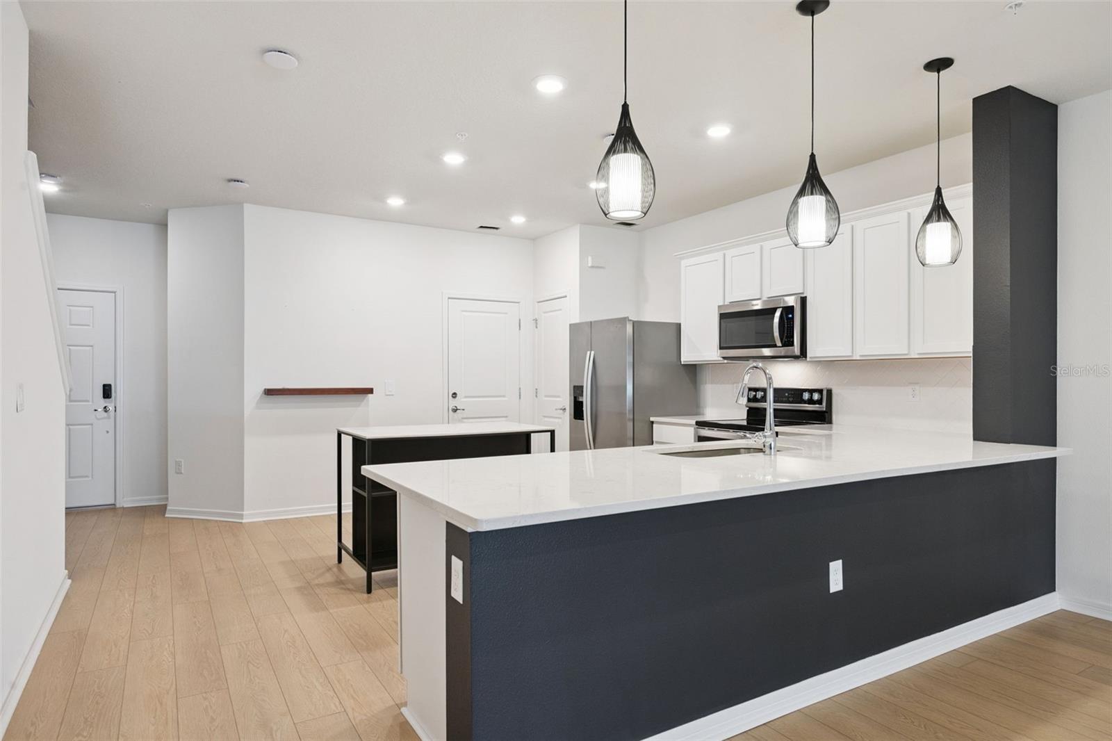 Image 10 of 67 For 1900 Erudite Way