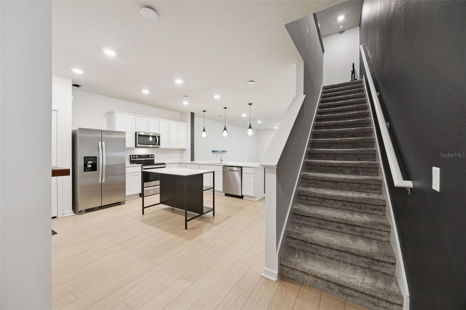 Image 13 of 67 For 1900 Erudite Way