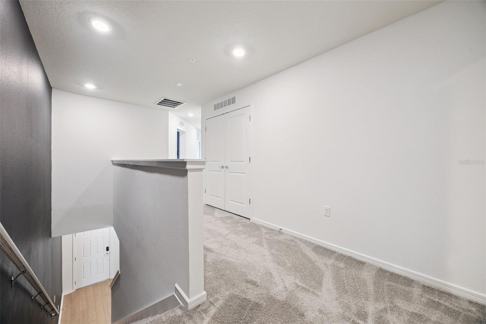 Image 15 of 67 For 1900 Erudite Way