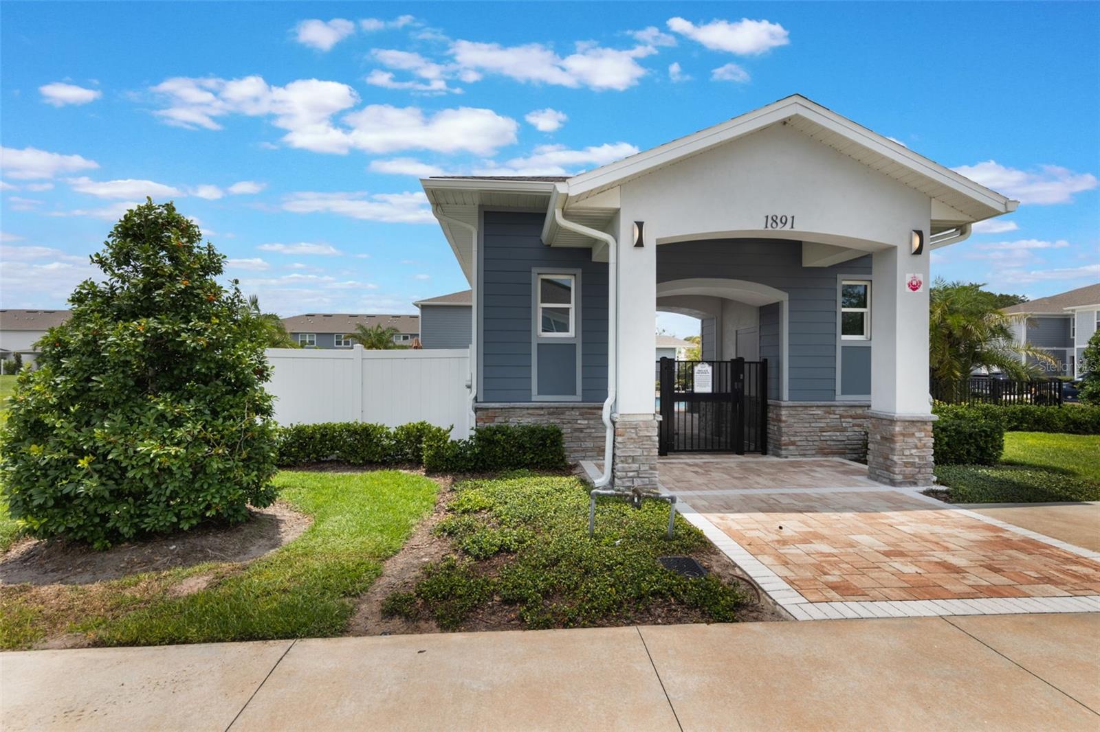 Image 38 of 67 For 1900 Erudite Way