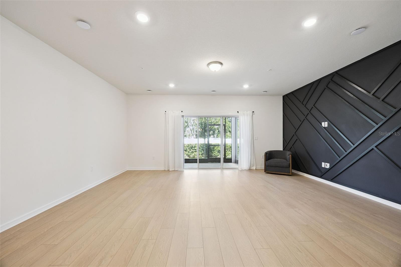 Image 6 of 67 For 1900 Erudite Way