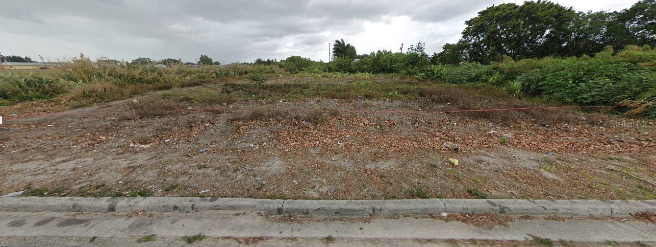 Image 2 of 5 For 875 Joe Louis Avenue