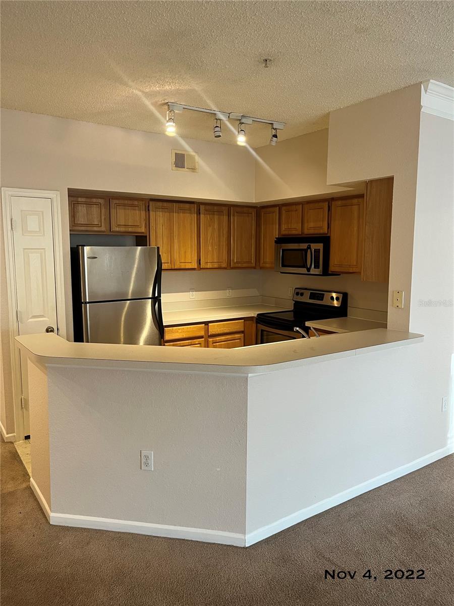 Image 20 of 40 For 13037 Mulberry Park Drive 516