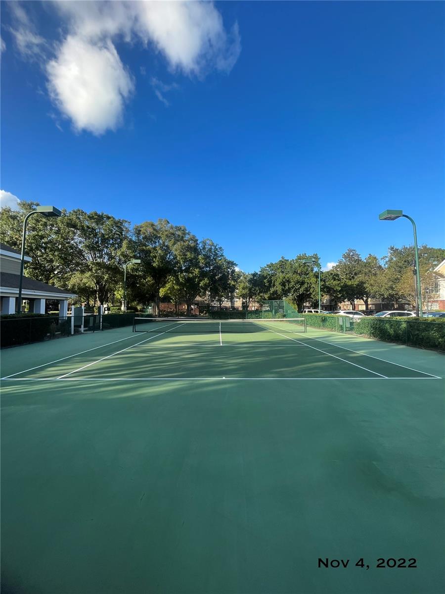 Image 32 of 40 For 13037 Mulberry Park Drive 516