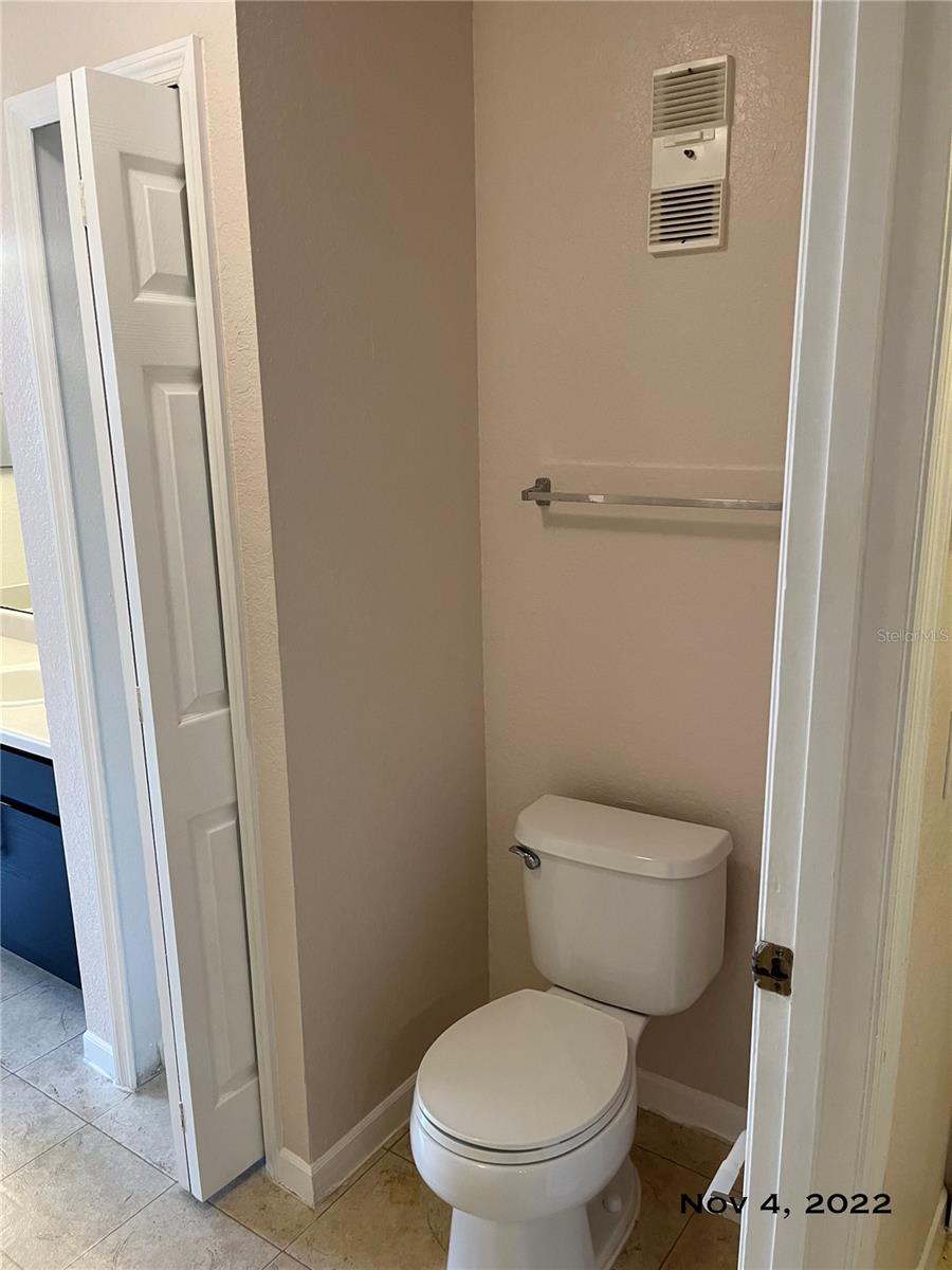 Image 8 of 40 For 13037 Mulberry Park Drive 516