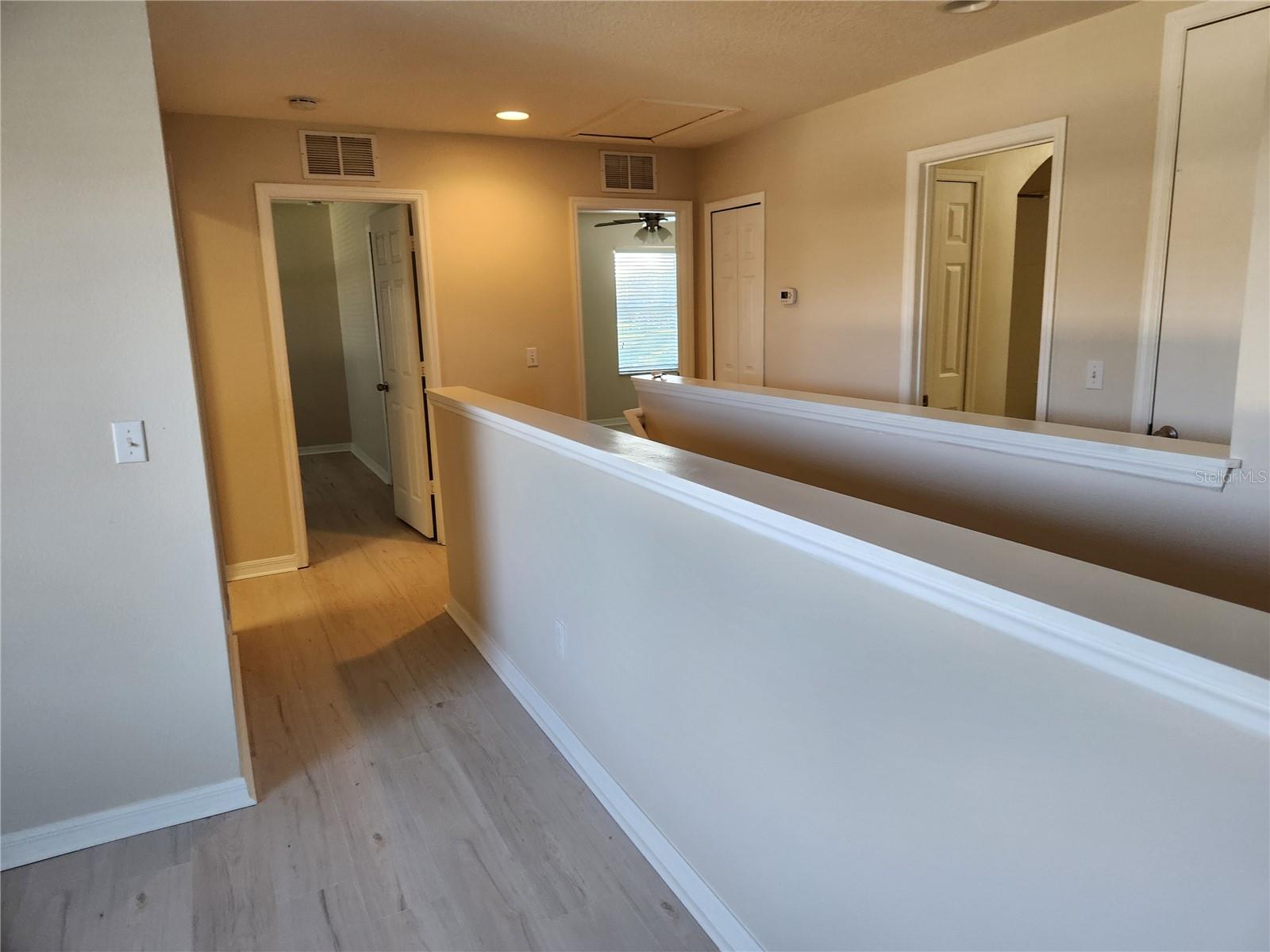 Image 28 of 45 For 1049 Honey Blossom Drive N