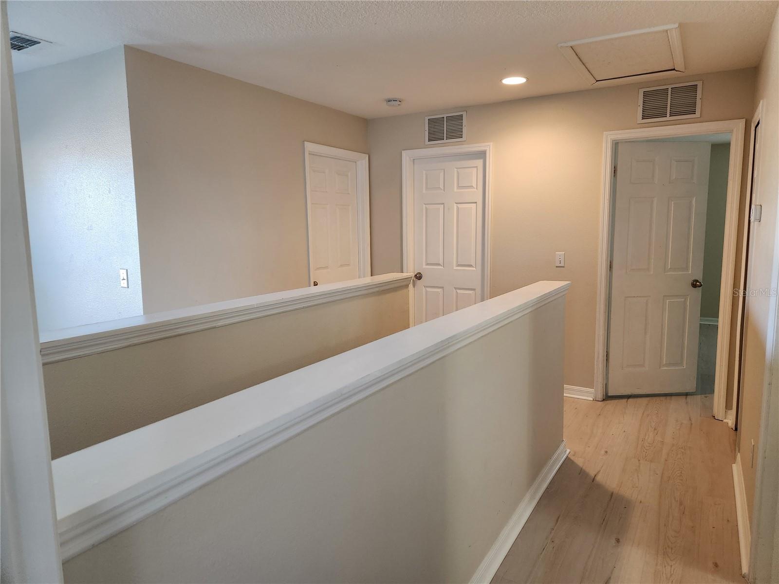 Image 33 of 45 For 1049 Honey Blossom Drive N