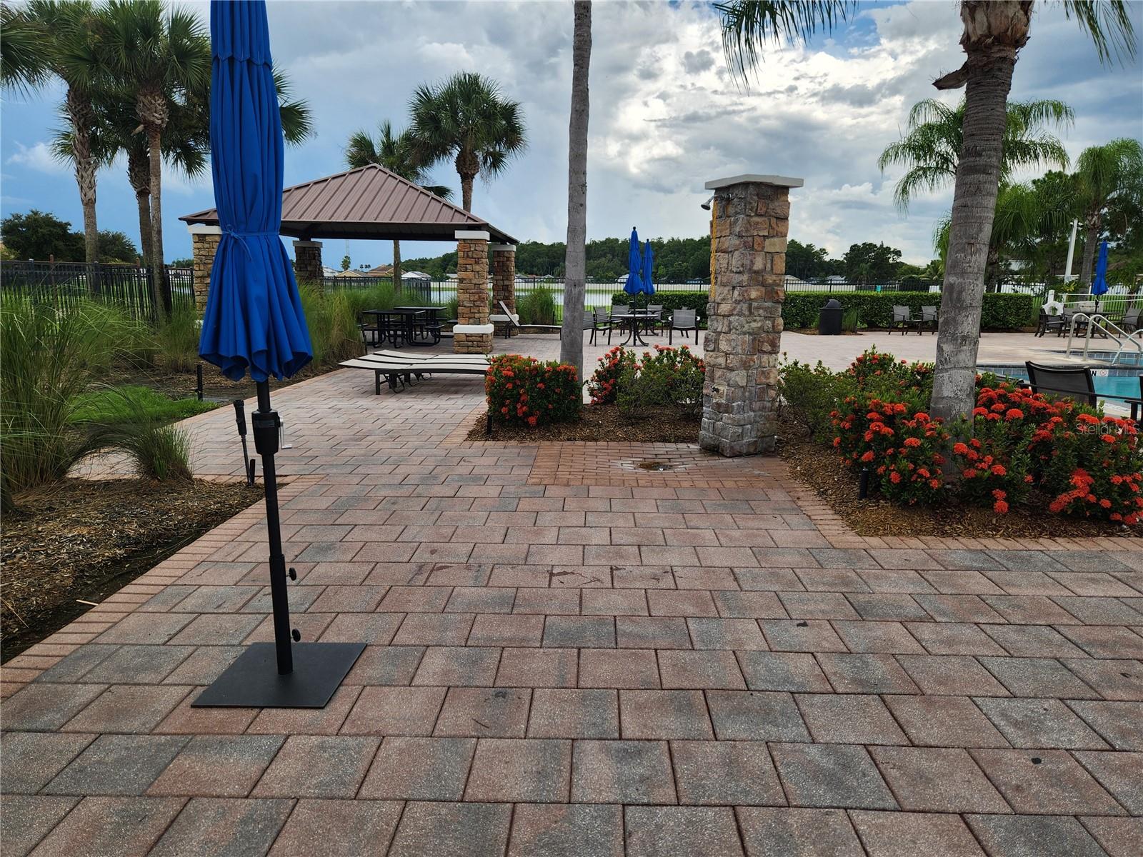 Image 43 of 45 For 1049 Honey Blossom Drive N