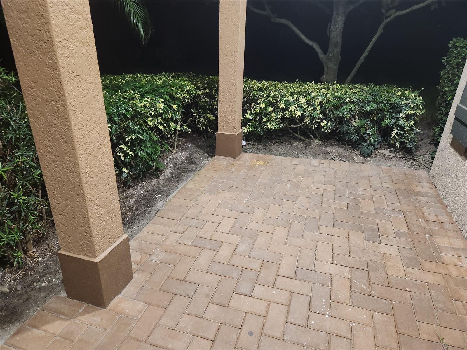 Image 6 of 45 For 1049 Honey Blossom Drive N