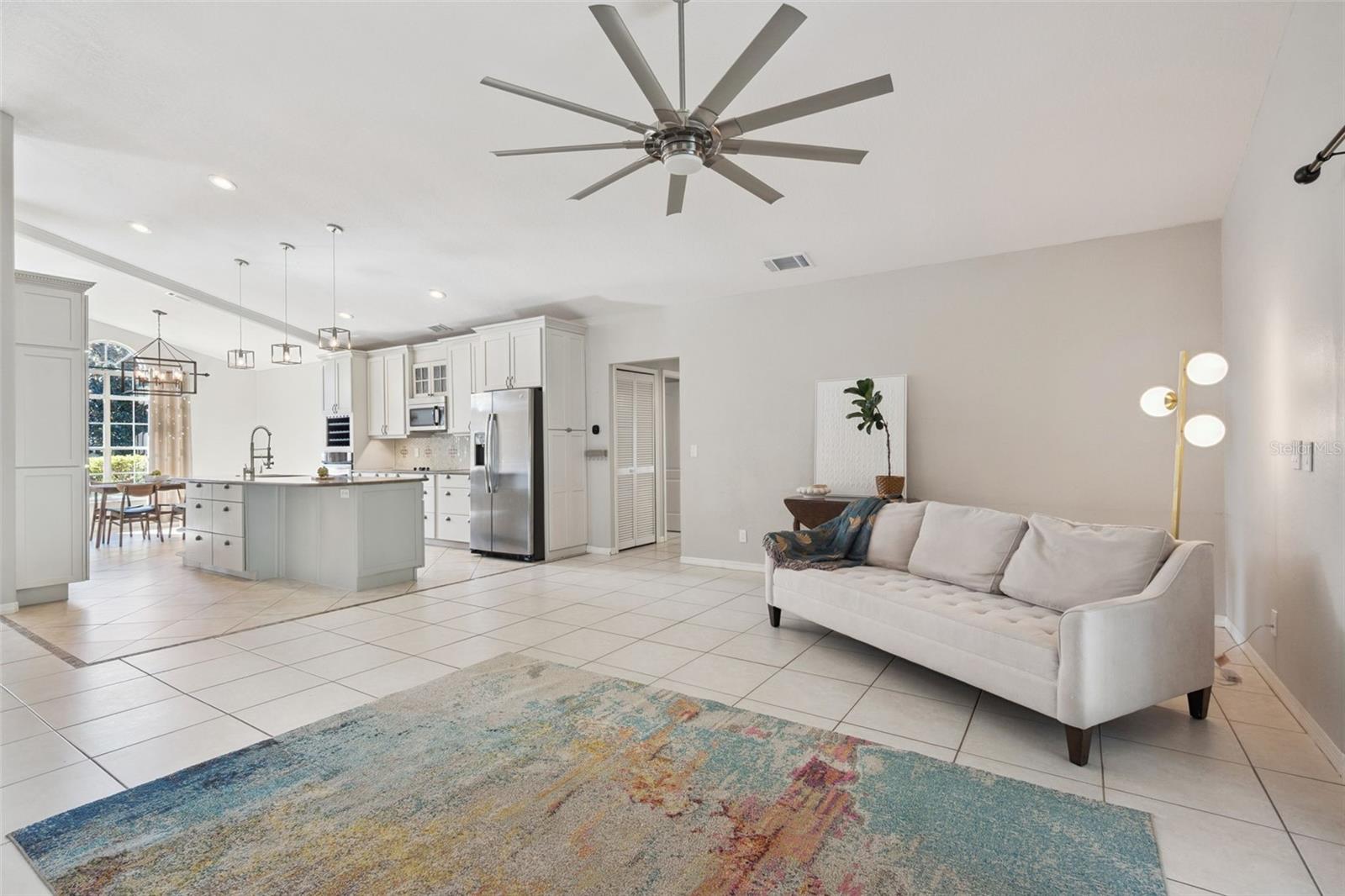 Image 10 of 24 For 768 River Boat Circle