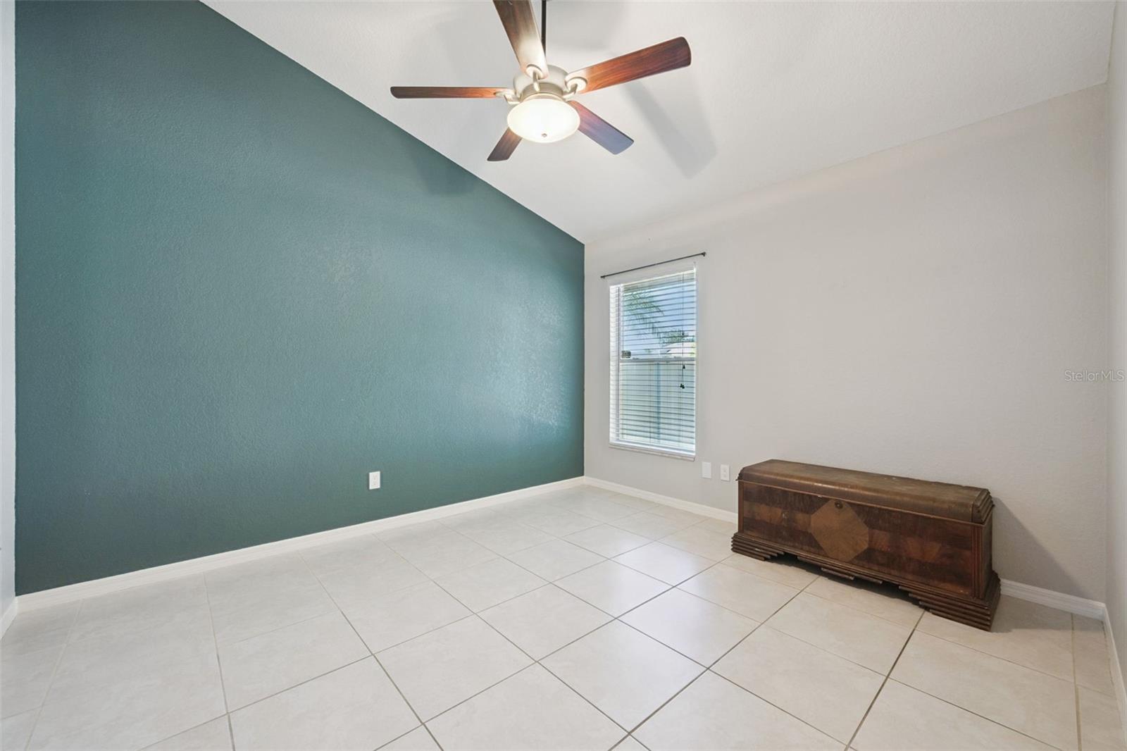 Image 18 of 24 For 768 River Boat Circle