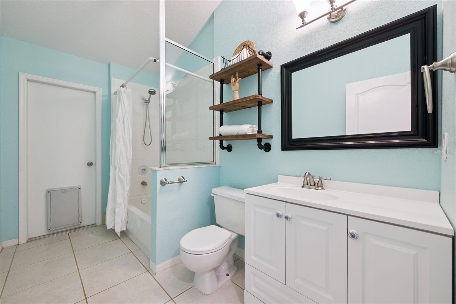 Image 20 of 24 For 768 River Boat Circle