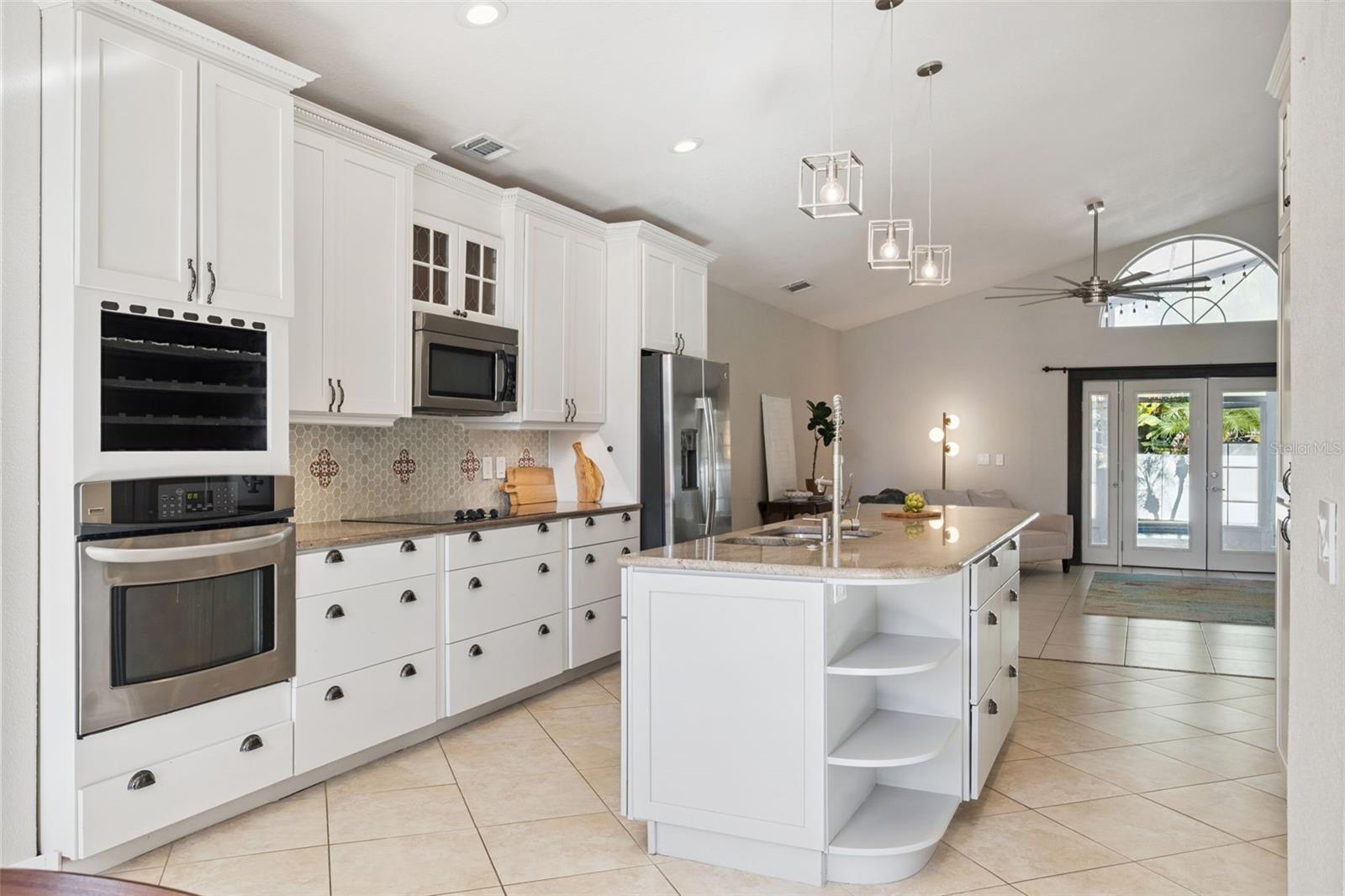 Image 5 of 24 For 768 River Boat Circle