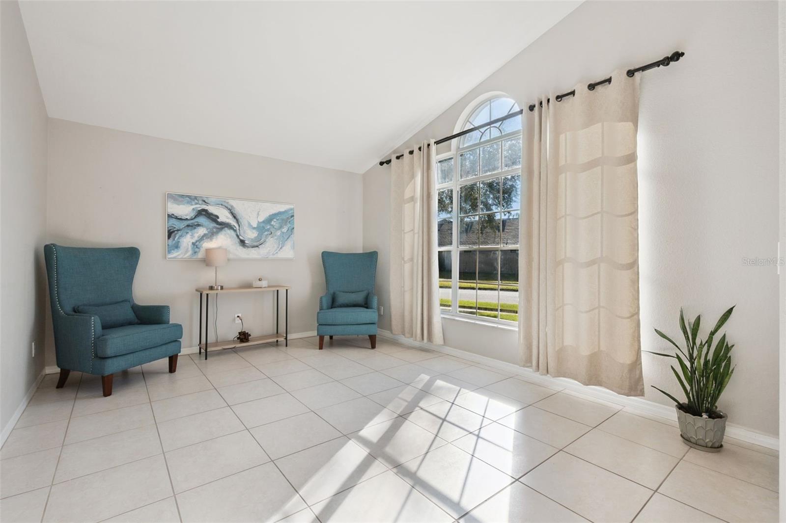 Image 7 of 24 For 768 River Boat Circle