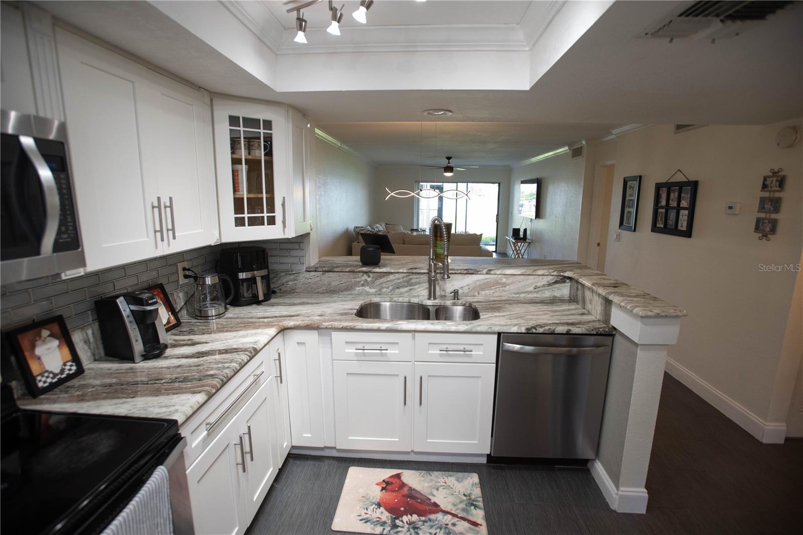 Image 10 of 31 For 4113 Fairview Vista Point 109