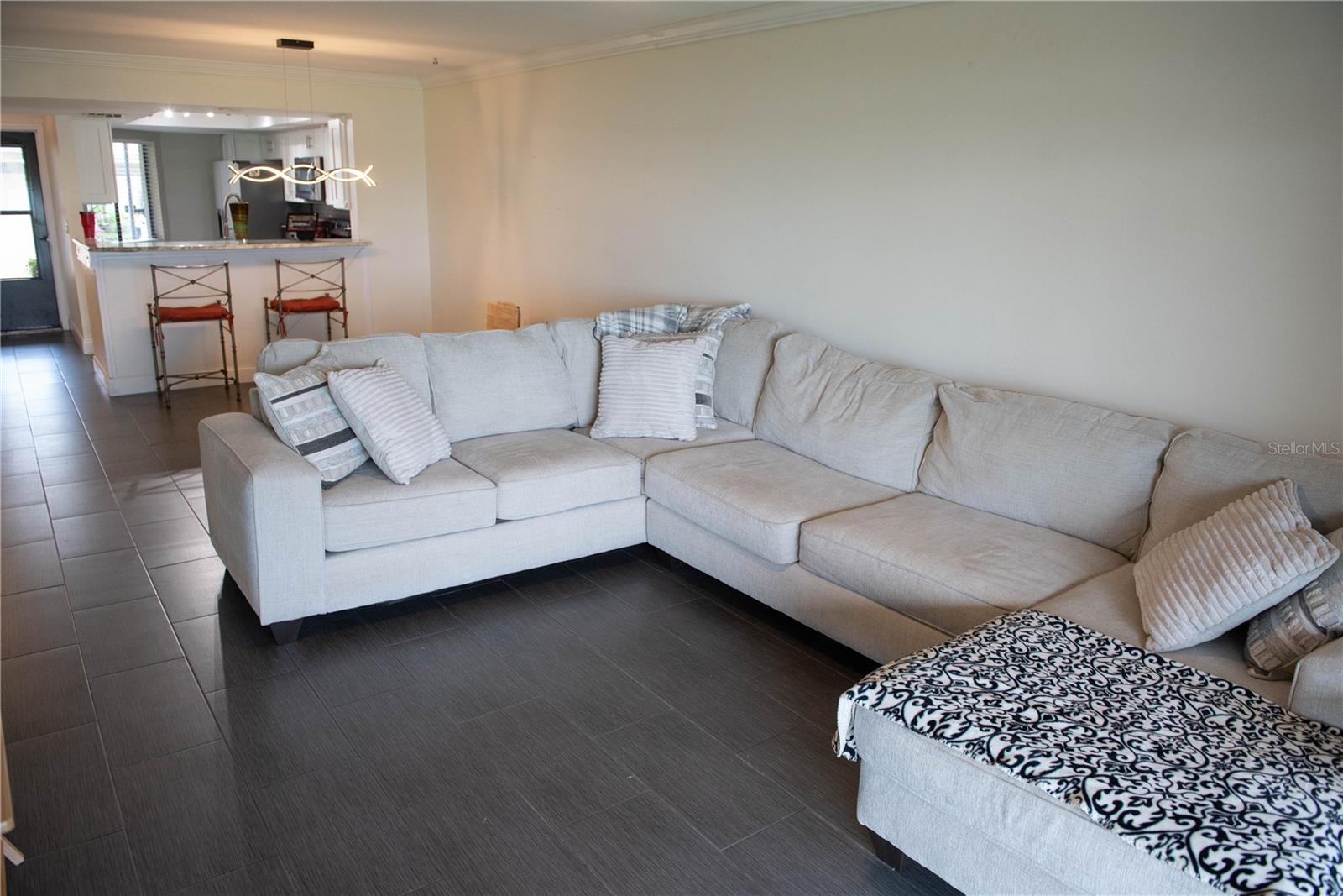 Image 6 of 31 For 4113 Fairview Vista Point 109