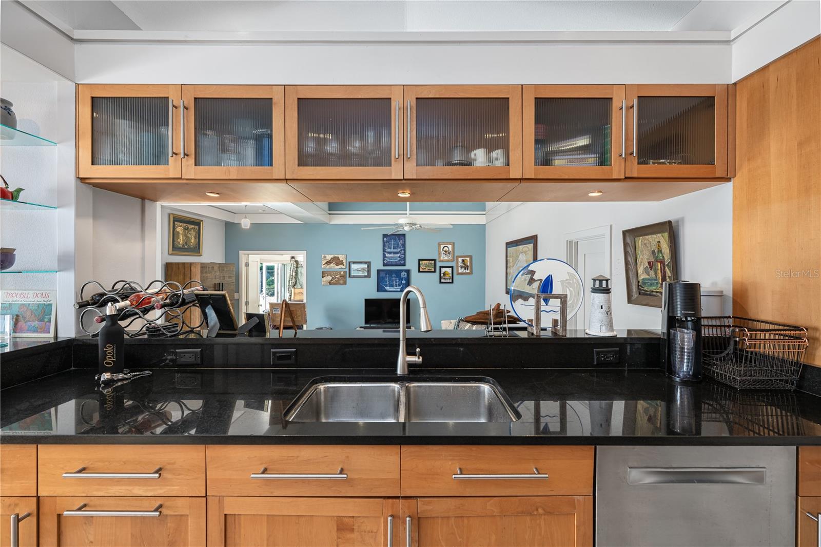 Image 15 of 40 For 2800 Vine Street