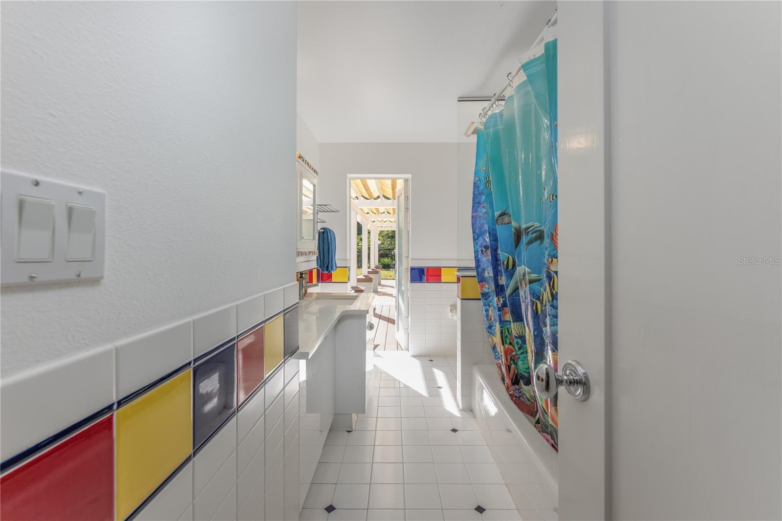 Image 24 of 40 For 2800 Vine Street