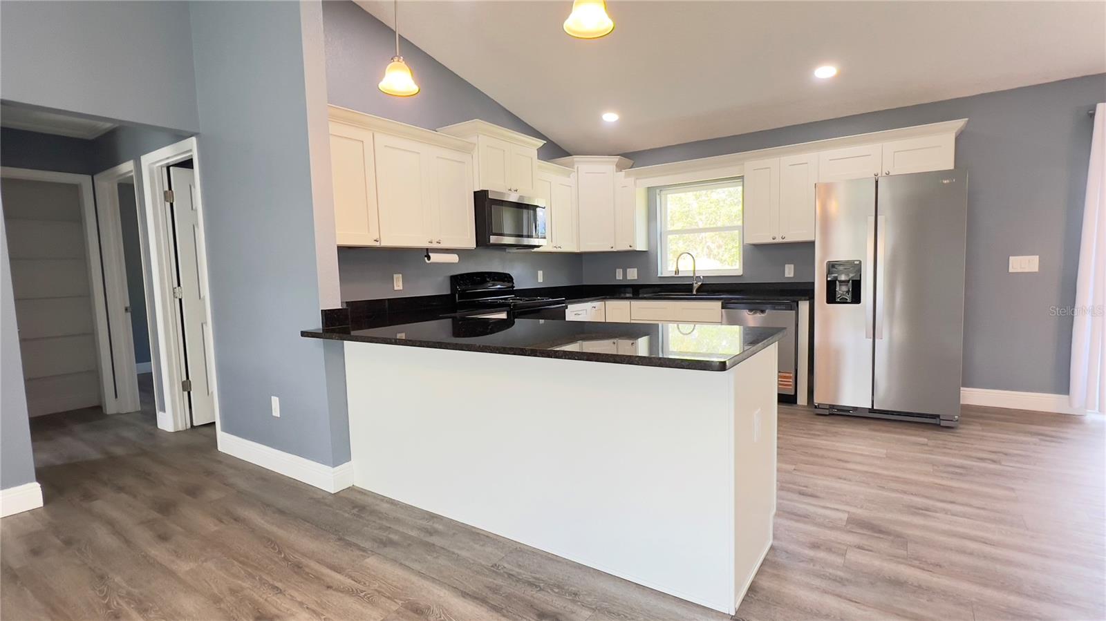 Image 6 of 31 For 3709 Wilhelm Street