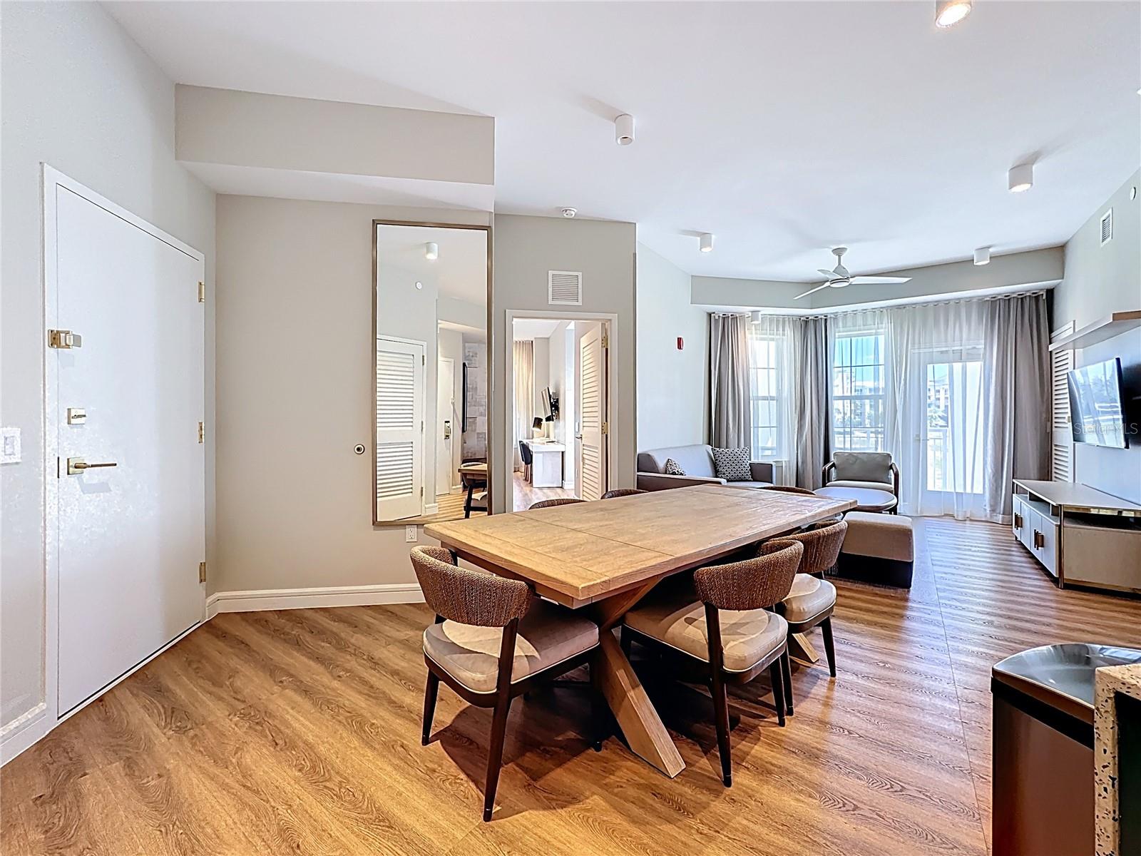 Image 14 of 58 For 3151 Sunset Walk Drive 204