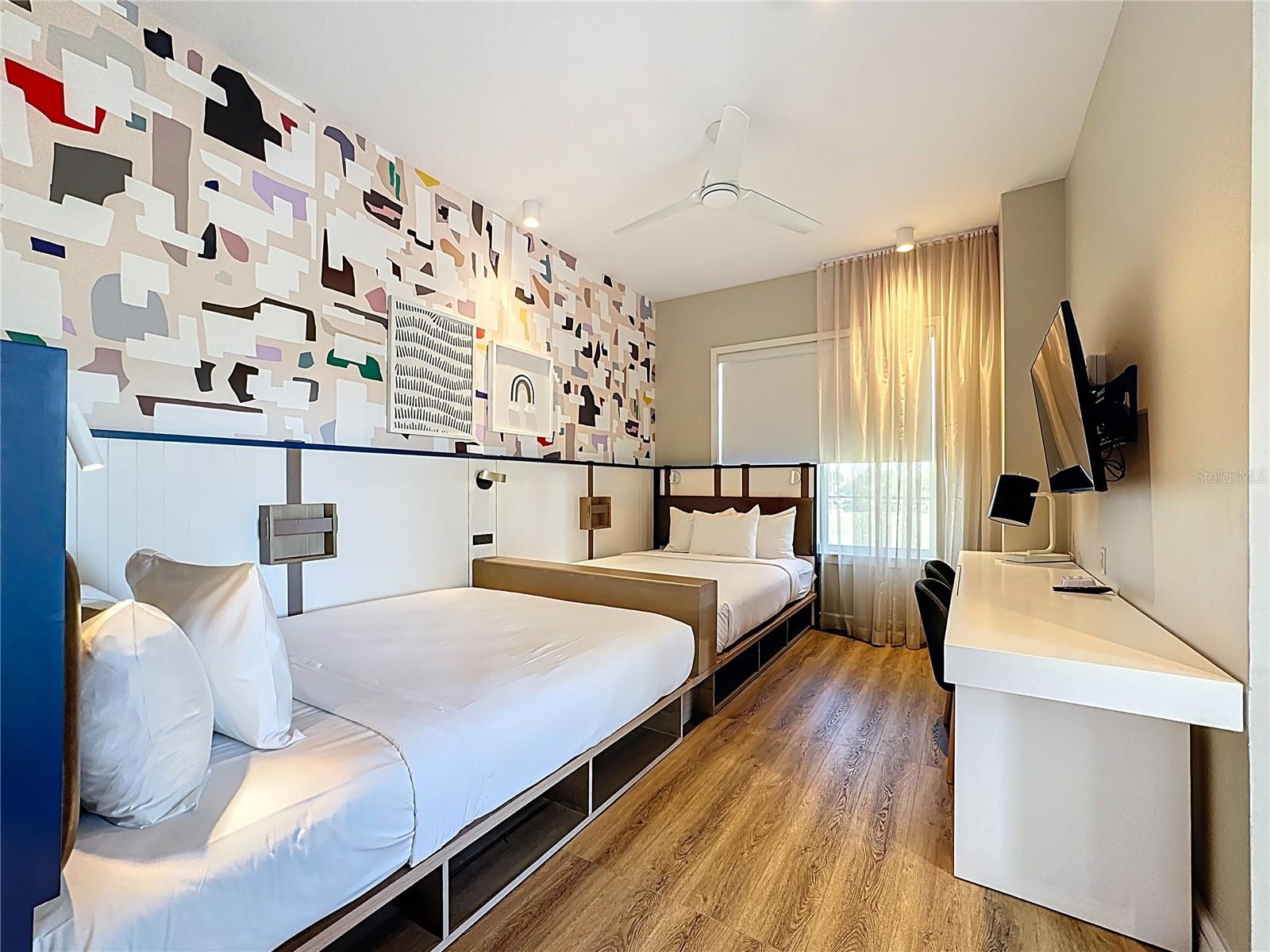 Image 27 of 58 For 3151 Sunset Walk Drive 204