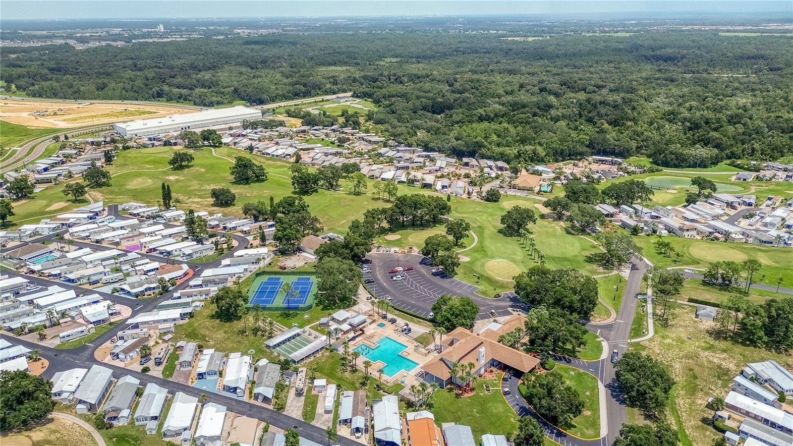 Image 16 of 18 For 833 St George Drive