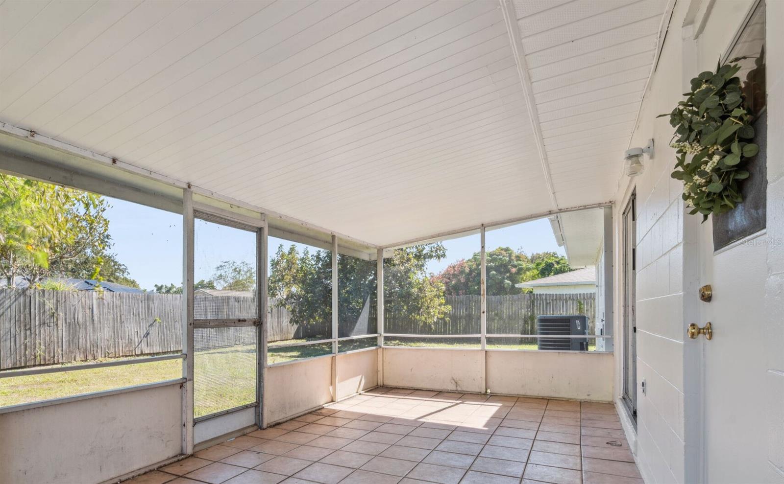 Image 20 of 23 For 3833 Bittern Court