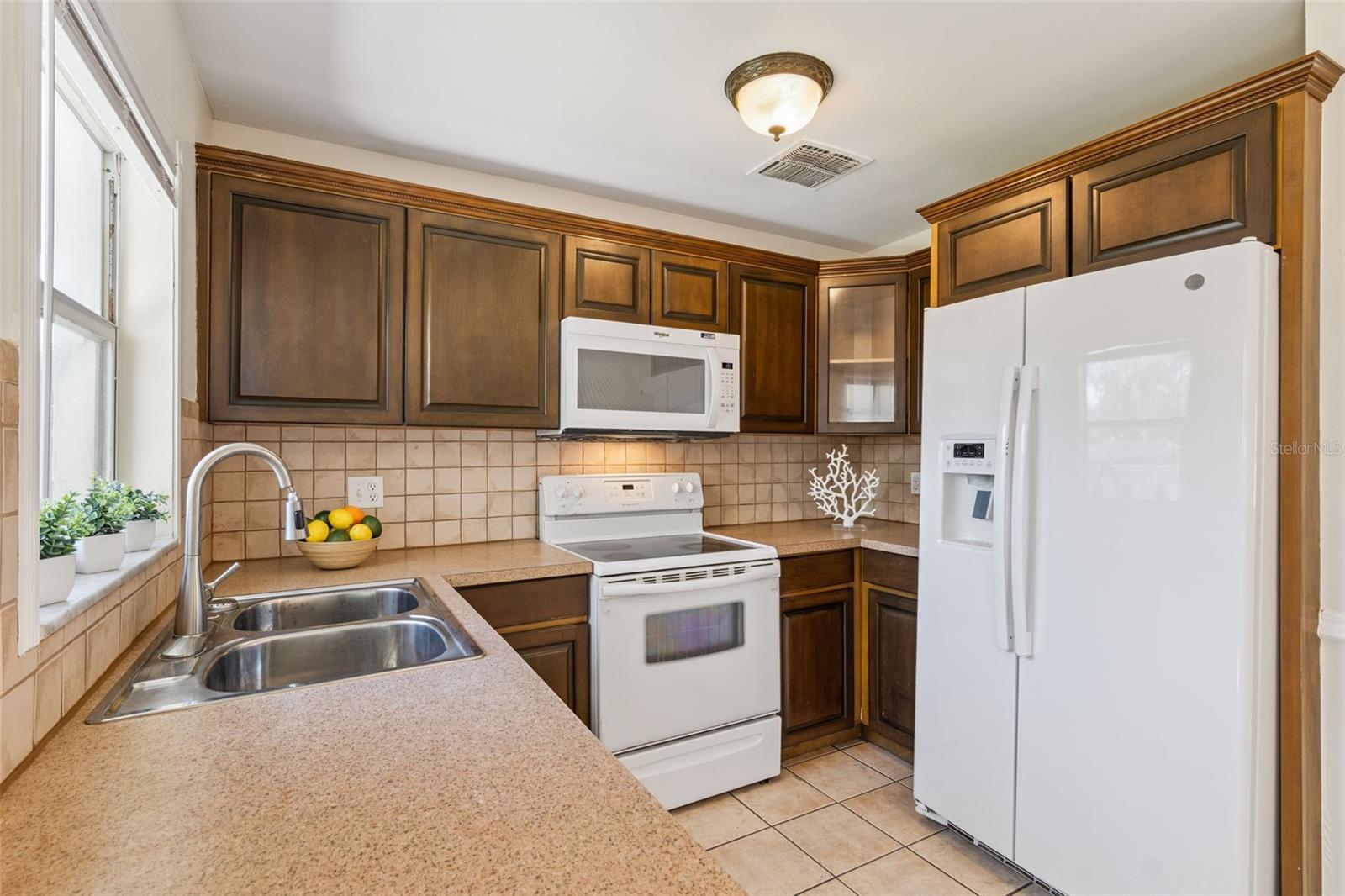 Image 3 of 23 For 3833 Bittern Court