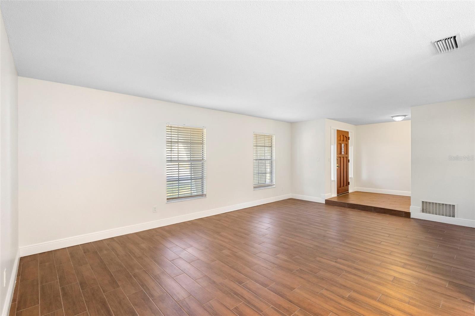 Image 6 of 45 For 138 Meadowlark Drive