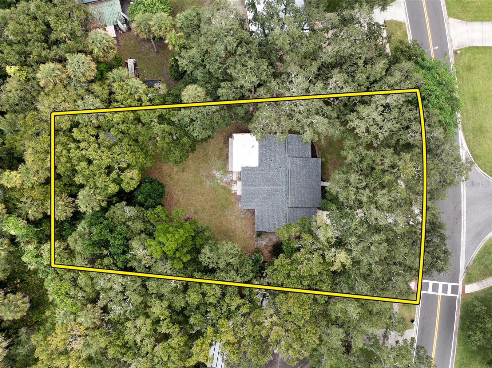 Image 21 of 24 For 781 Riviera Drive Ne