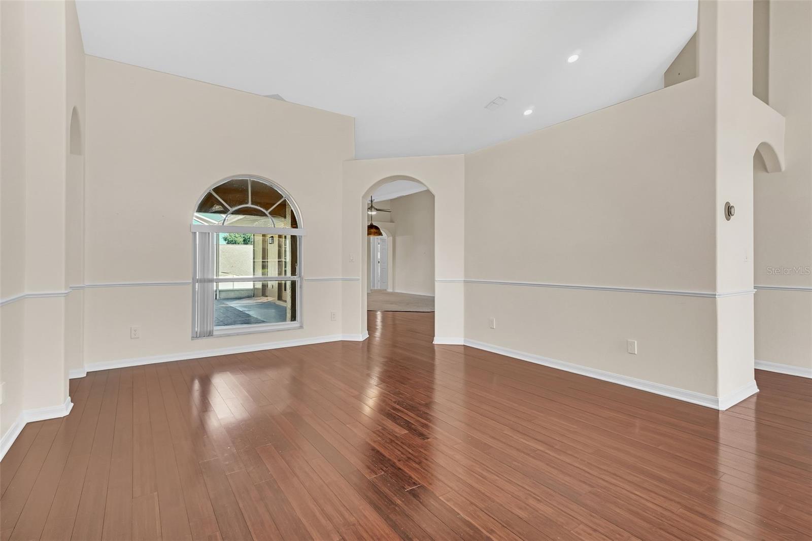 Image 5 of 50 For 14619 Pine Lake Street