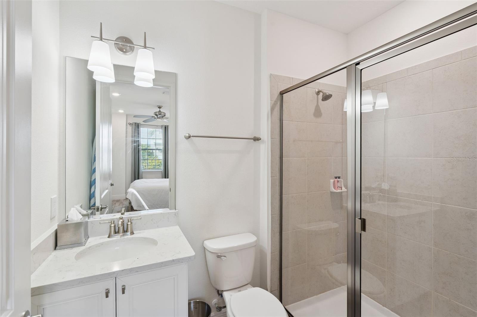 Image 15 of 30 For 8082 Knee Deep Road