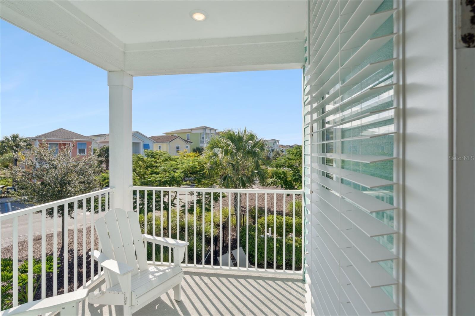 Image 18 of 30 For 8082 Knee Deep Road