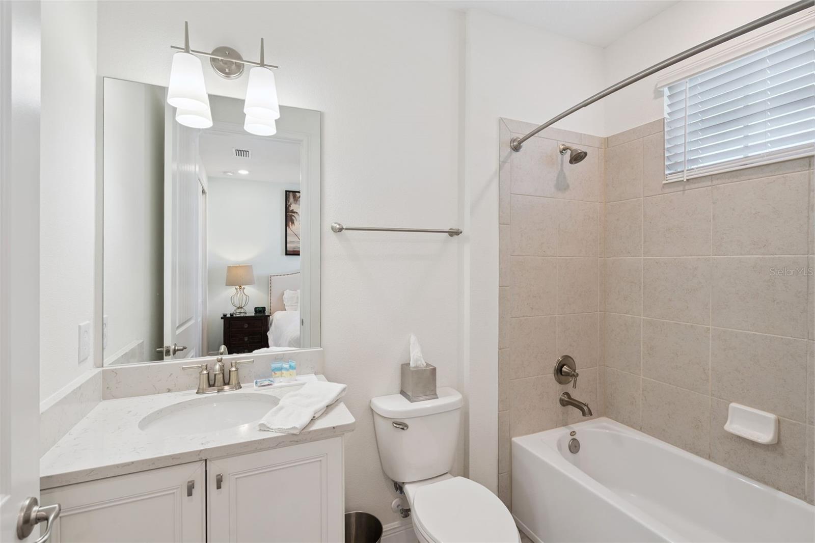 Image 25 of 30 For 8082 Knee Deep Road