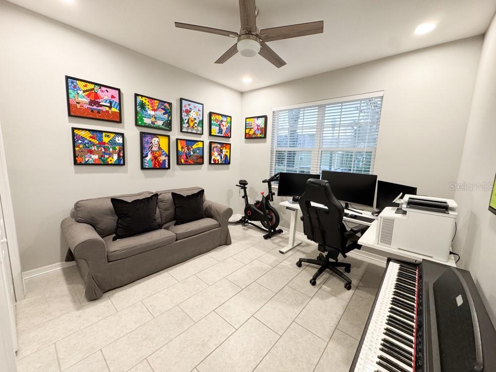 Image 5 of 19 For 1738 Farmstead Lane