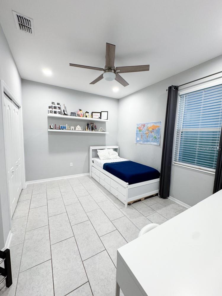 Image 7 of 19 For 1738 Farmstead Lane