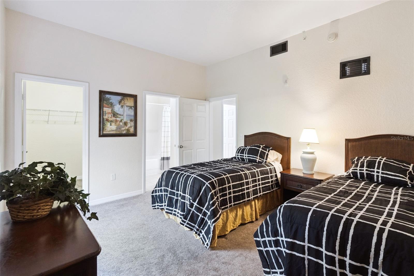 Image 19 of 59 For 9055 Treasure Trove Lane 107