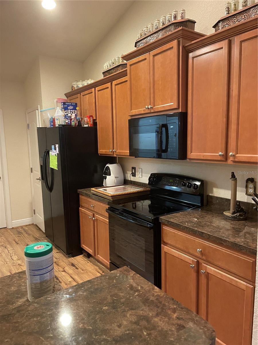 Image 7 of 24 For 3883 99th Street