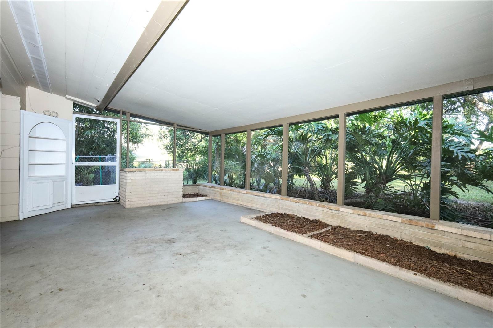 Image 27 of 37 For 2900 Brantley Hills Court