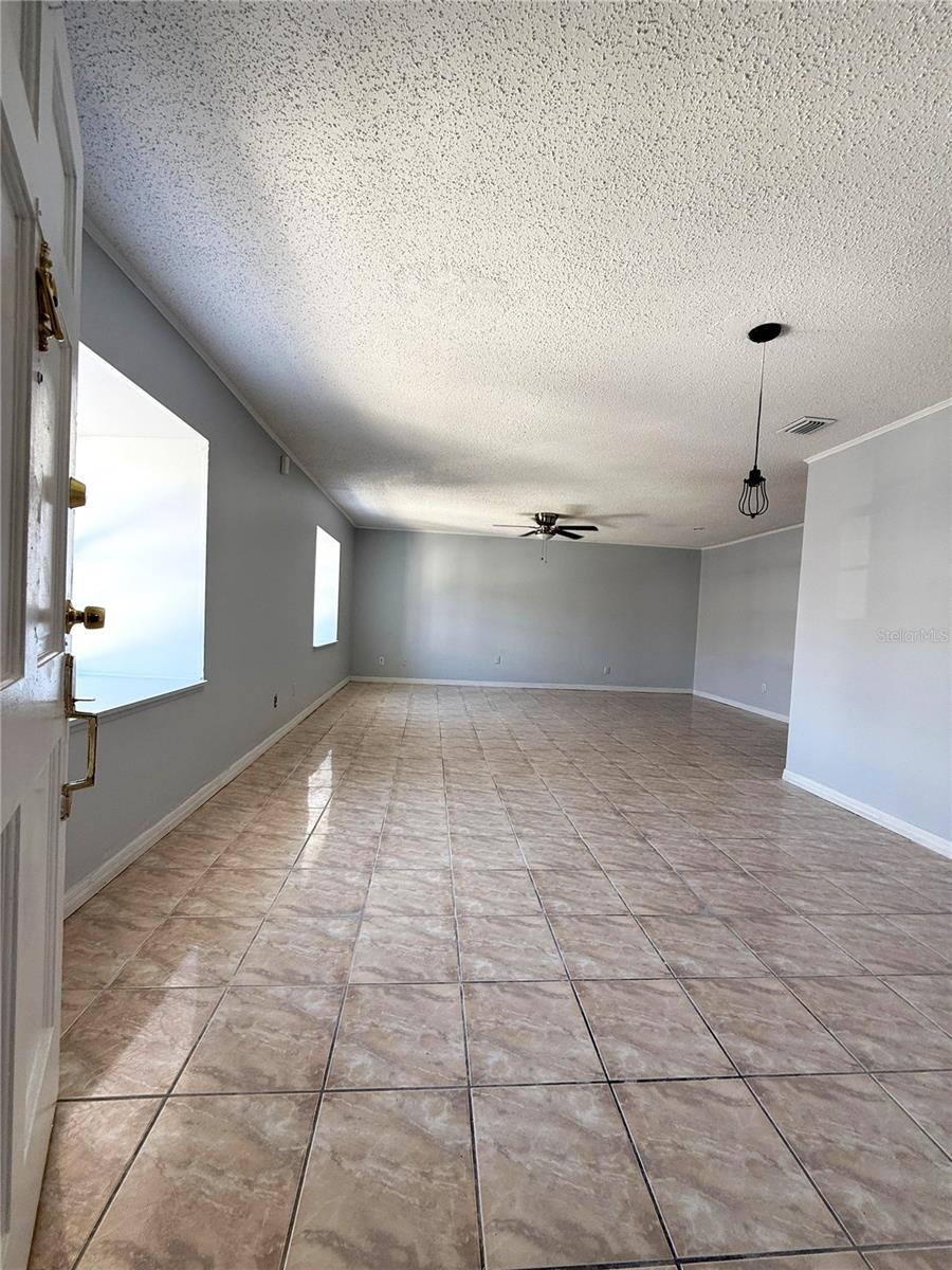 Image 18 of 26 For 9002 Tudor Drive K201