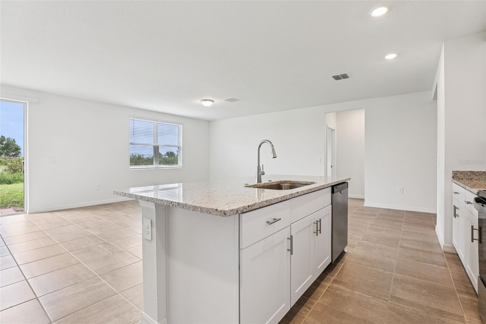 Image 14 of 44 For 1126 Cumberland Trail Drive