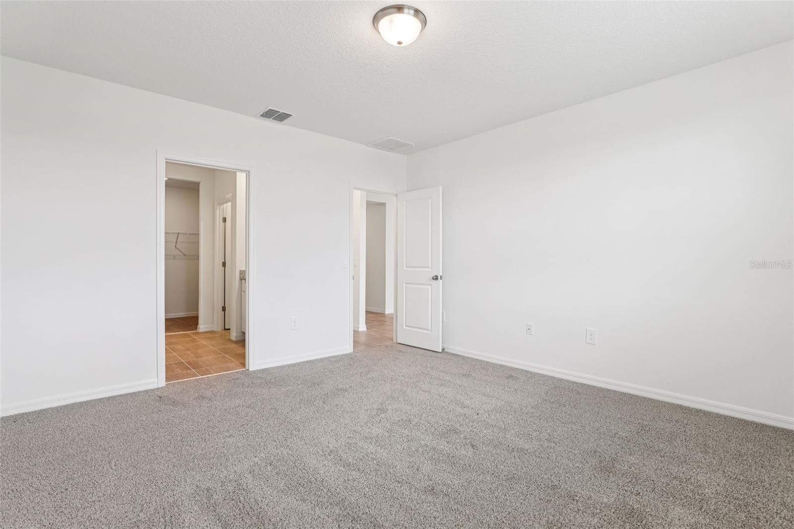 Image 18 of 44 For 1126 Cumberland Trail Drive