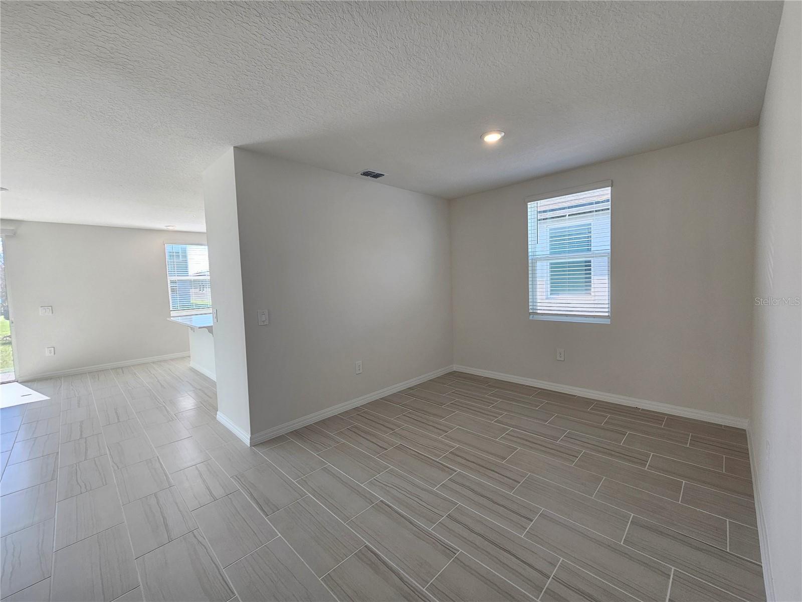 Image 13 of 51 For 878 Sand Sea Place