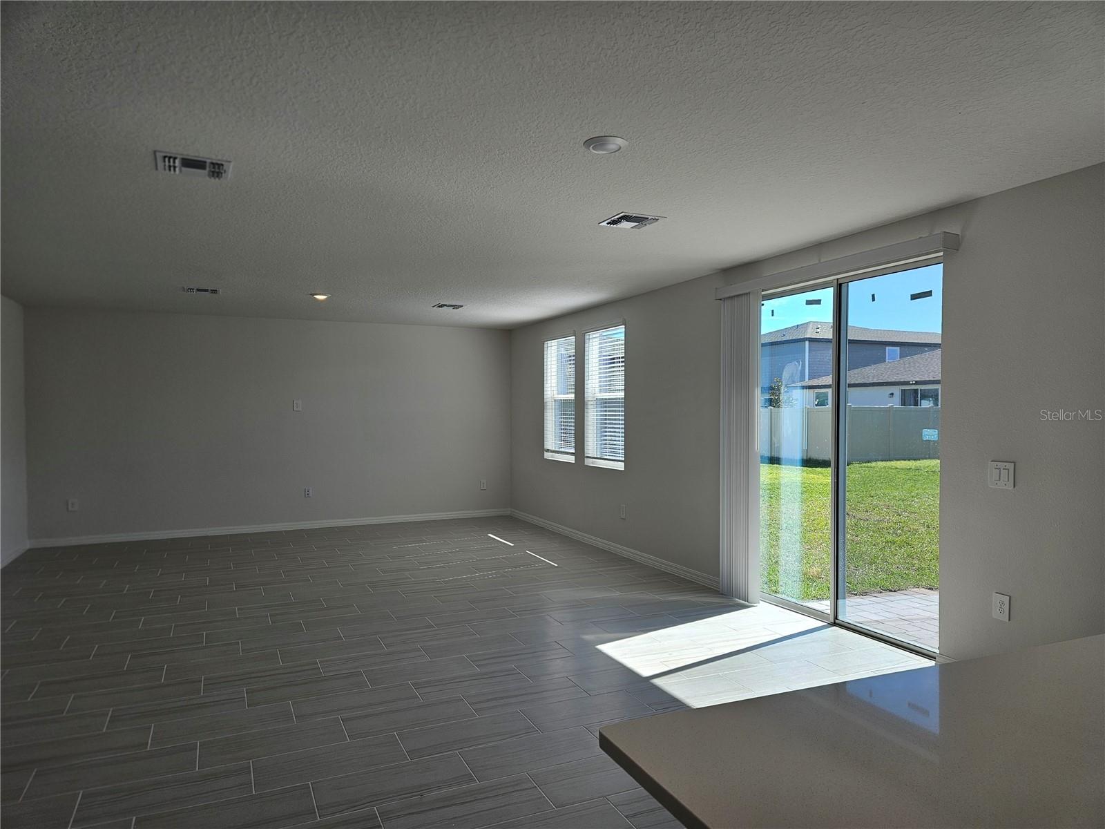 Image 16 of 51 For 878 Sand Sea Place