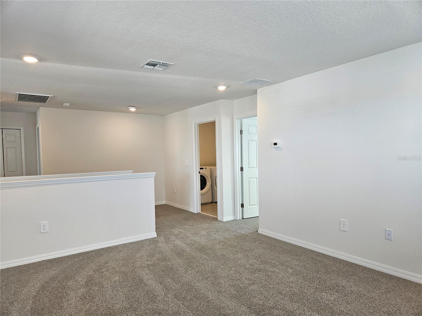 Image 21 of 51 For 878 Sand Sea Place