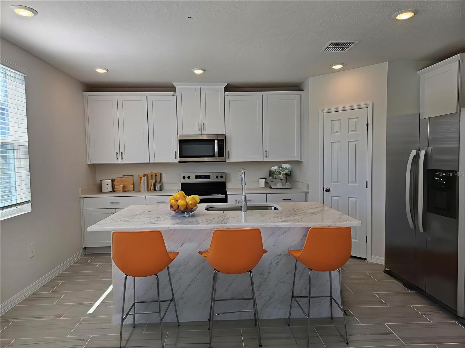 Image 3 of 51 For 878 Sand Sea Place