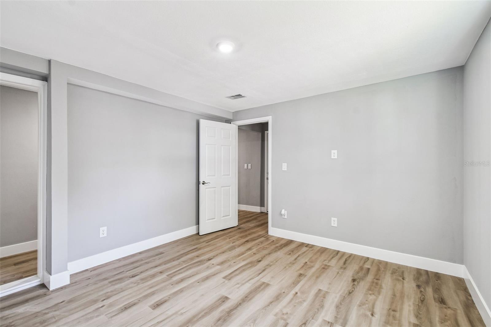 Image 24 of 58 For 3206 29th Street