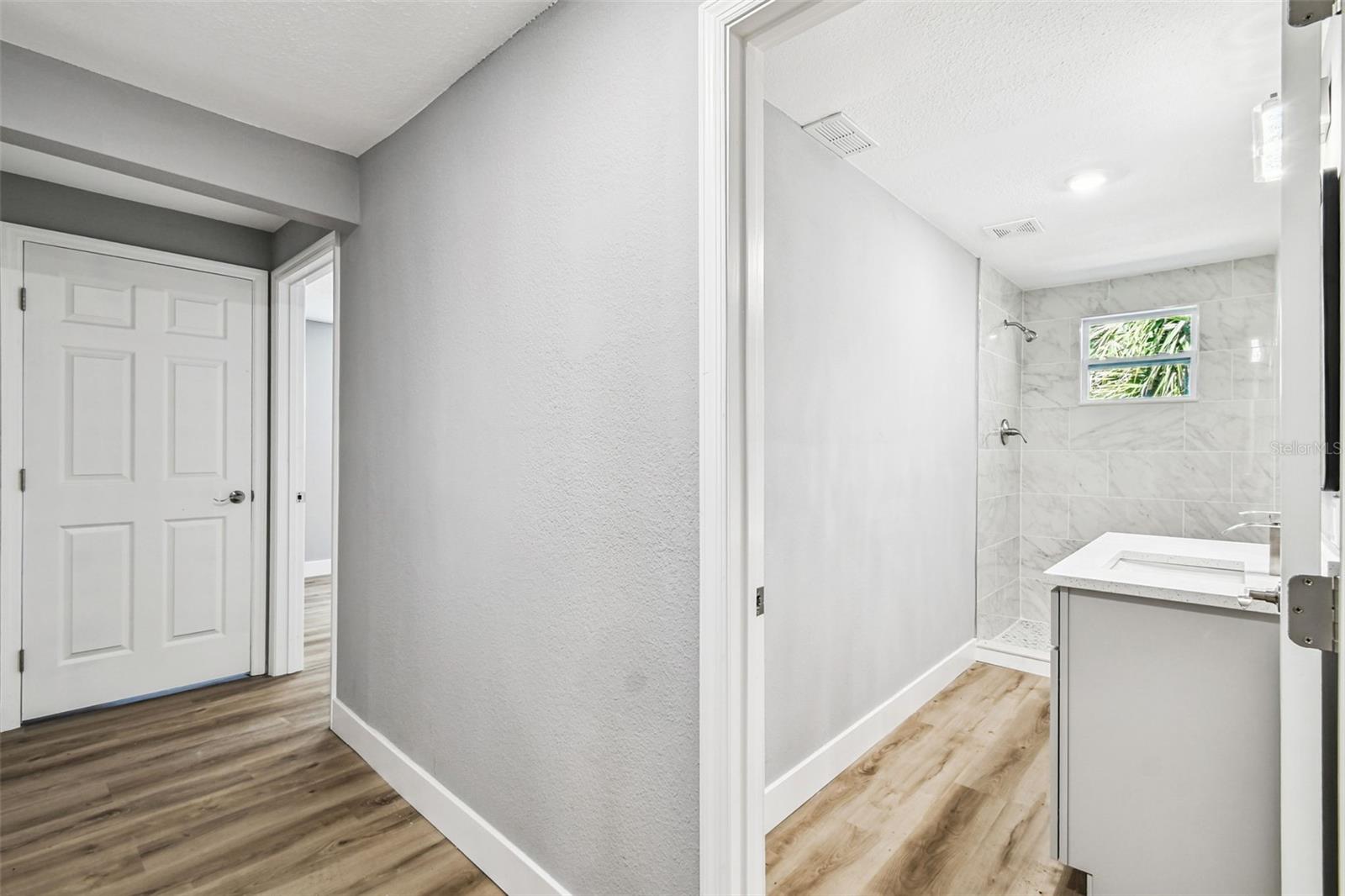 Image 26 of 58 For 3206 29th Street