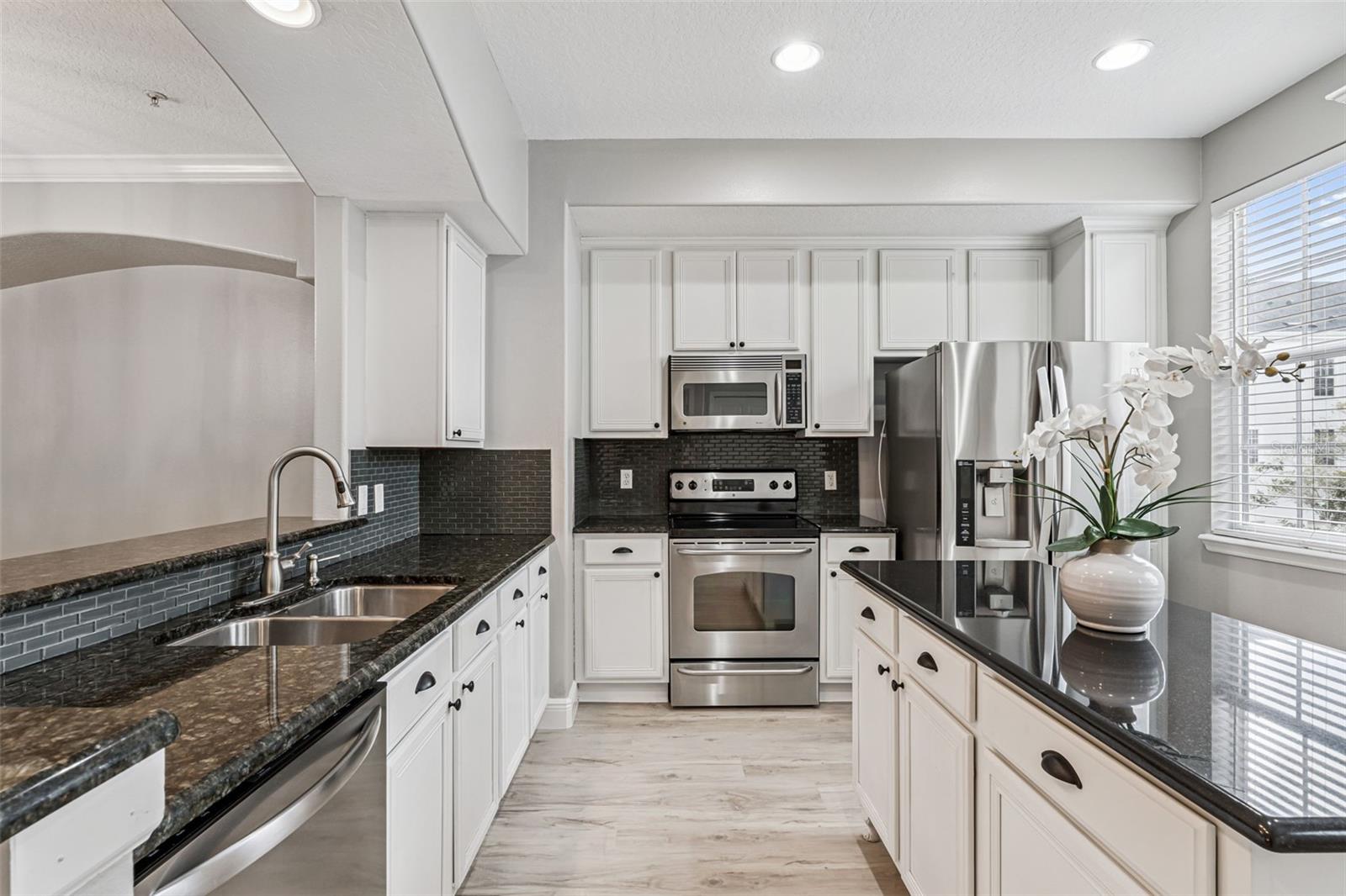 Image 13 of 68 For 4571 Virginia Drive