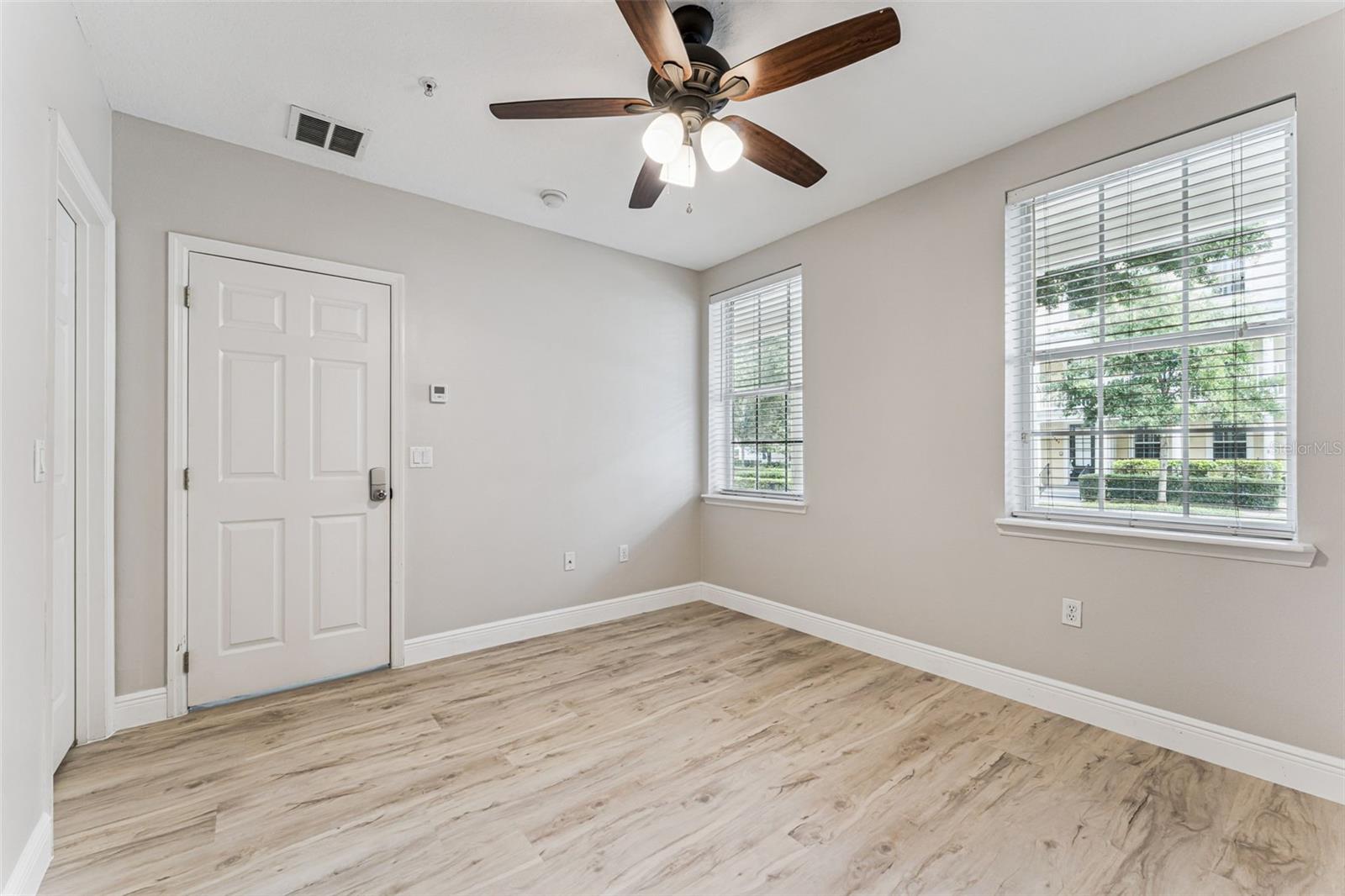 Image 36 of 68 For 4571 Virginia Drive